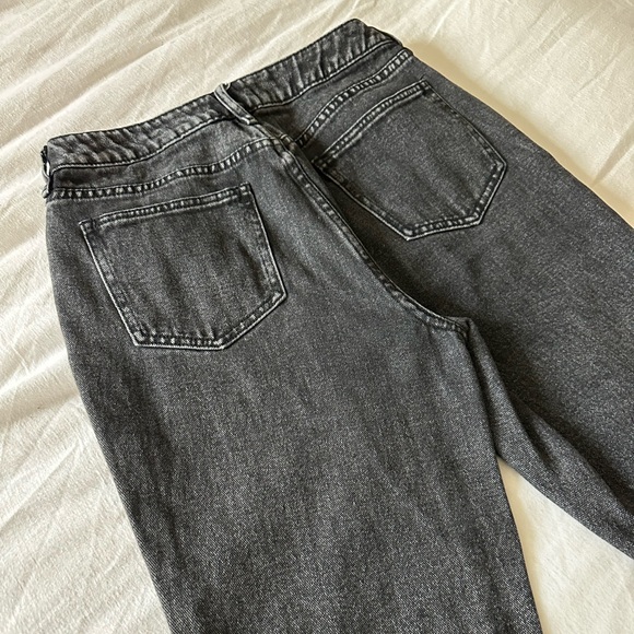 PacSun black wash Mom Jean size 28 - Picture 2 of 3